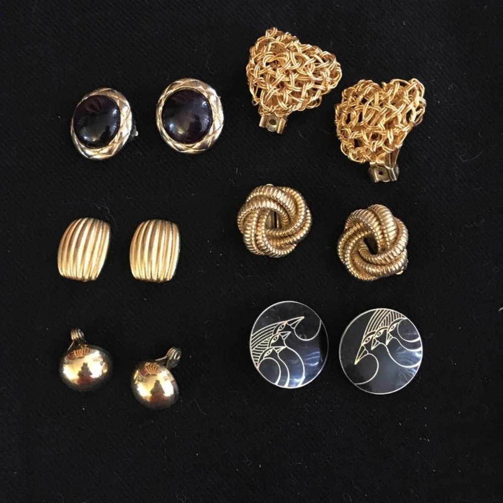 Large bundle of Vintage MCM Clip Earrings incl. Laurel Burch Enamel EUC